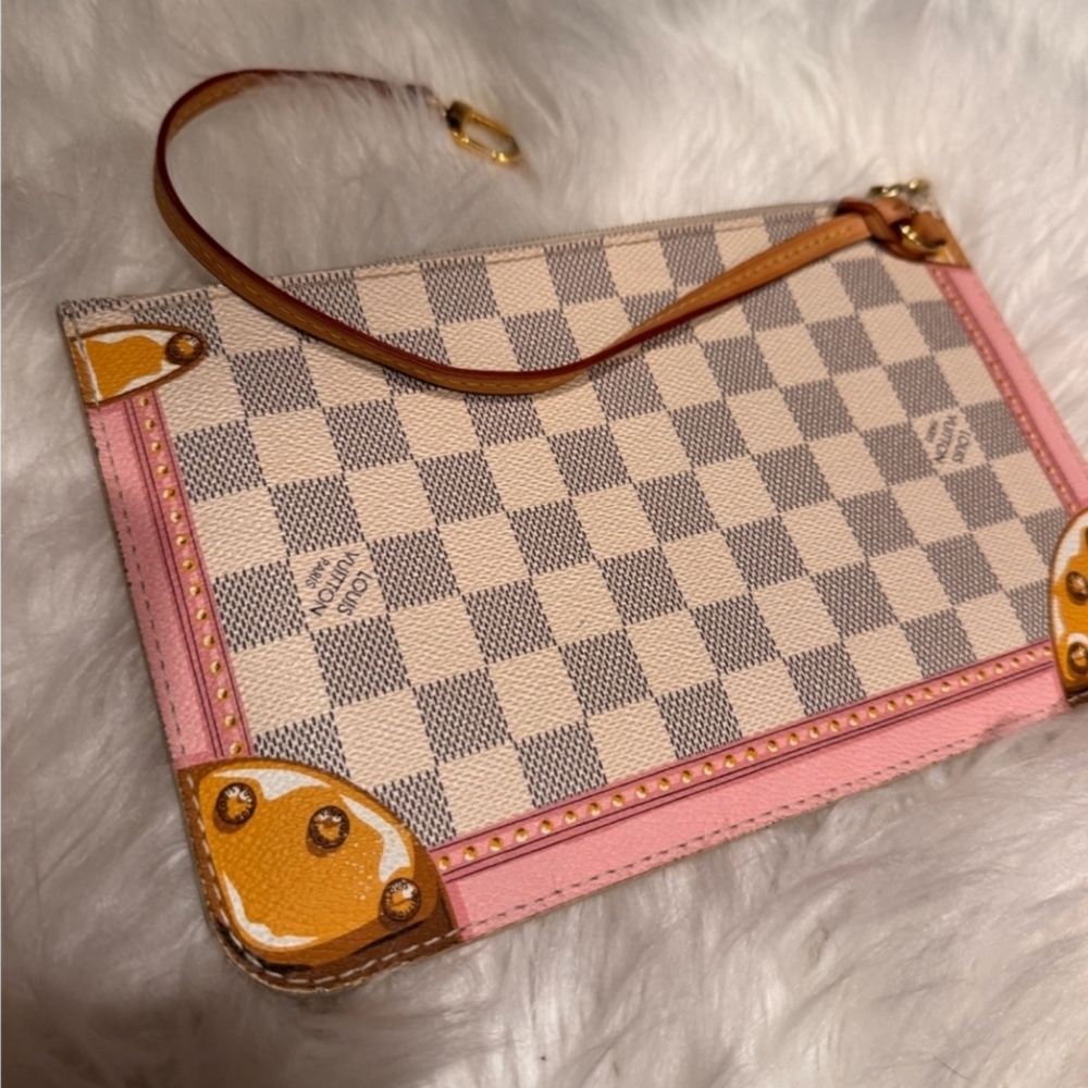 LV Summer Trunk Pouch/Wristlet - Picture 7 of 14
